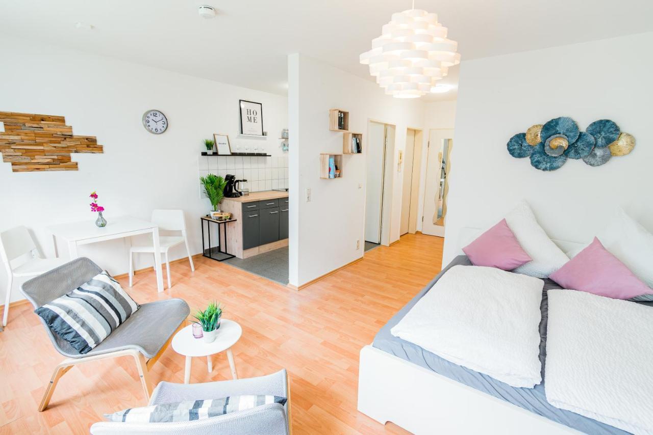 Helles Apartment In Top-Lage Mit Parkplatz Μαγδεβούργο Εξωτερικό φωτογραφία