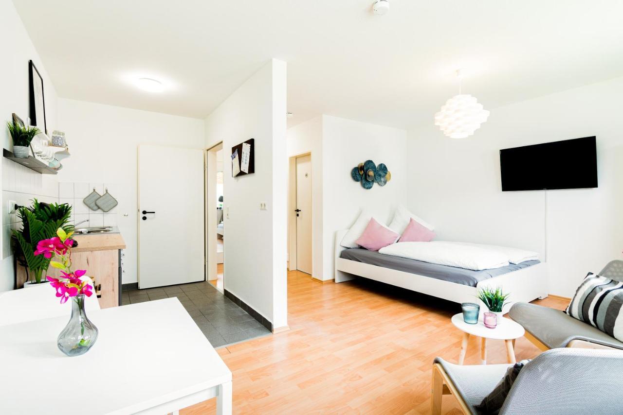 Helles Apartment In Top-Lage Mit Parkplatz Μαγδεβούργο Εξωτερικό φωτογραφία